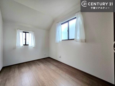 �q������ �|���o�������Ȃ��������́A���q�l�̂������Ƃ��Ă����S�ł��I
���[�X�y�[�X���[�����Ă���̂ŎU�炩�������������T�b�ƕЕt�����܂��I
