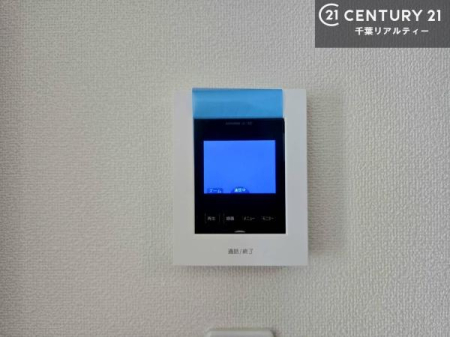 ���̑� TV���j�^�[�t�C���^�[�t�H���������B���K�҂̊���m�F���Ă���Ή��ł��邽�߁A�h�Ɩʂɂ��z�����ꂽ���S�̐ݔ��ł��B