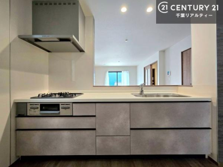 �L�b�`�� ���[�X�y�[�X���L�x�ŁA�����X�y�[�X���X�b�L���ƕЕt���Ђ�`�����p�ł��܂��I
���K�ɍ�Ƃ��ł��A�Ǝ��̌����A�b�v�I�����̗���������܂��I