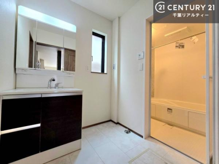 ���ʑ�E���ʏ� �g�Ȃ�𐮂�����ʏ��́A���������厖�ł��I������̐������̂��镵�͋C�����o�I�C�����悭���g�����������܂��B