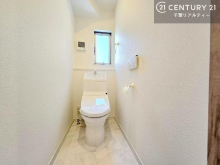 �g�C�� �������֍��ɂ��A�~��͕֍����g�����ł���̂ŗ₽���֍��ɍ��炸�ɍςފ������d�l�ł��I