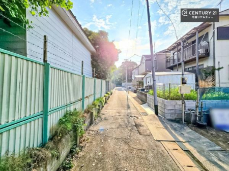 �O�ʓ��H�܂ތ��n�ʐ^ ���ӊ���A���q�l�̂���]�ɍ������������ꏏ�ɂ��ē���v���܂��B�Z��[���A�h�o�C�U�[�ɂ�邲���k������܂��B���Ђ͂��₢���킹�ɑ��Ή����܂��I���҂������܂���I