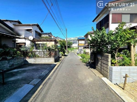 �O�ʓ��H�܂ތ��n�ʐ^ ���ӊ���A���q�l�̂���]�ɍ������������ꏏ�ɂ��ē���v���܂��B�Z��[���A�h�o�C�U�[�ɂ�邲���k������܂��B���Ђ͂��₢���킹�ɑ��Ή����܂��I���҂������܂���I