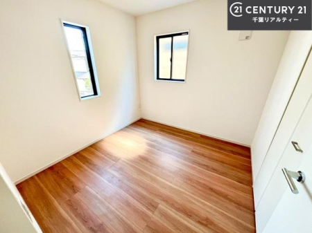 �q������ �|���o�������Ȃ��������́A���q�l�̂������Ƃ��Ă����S�ł��I
���[�X�y�[�X���[�����Ă���̂ŎU�炩�������������T�b�ƕЕt�����܂��I
