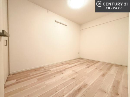 �Q�� ���[�͂̂���m���ł��B����������������L�X�Ǝg���ċC�������ǂ��ł��I
�L���C�Ȗ��邢�������ŉ߂����̂́A�X�ɂ̂�т�������ł��܂��ˁI