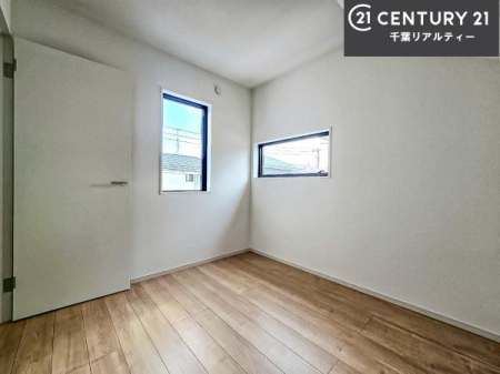 �q������ �|���o�������Ȃ��������́A���q�l�̂������Ƃ��Ă����S�ł��I
���[�X�y�[�X���[�����Ă���̂ŎU�炩�������������T�b�ƕЕt�����܂��I