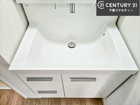 ���ʑ�E���ʏ� �[�����ʑ�{�E���́A�������˂ɂ����̂ł�����ꂪ�y�X�I���������ۂĂ܂��I
�L���C�Ȑ��ʏ��Ŏ��������̃��`�x�[�V�������オ��܂��ˁI
