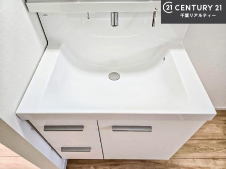 ���ʑ�E���ʏ� �[�����ʑ�{�E���́A�������˂ɂ����̂ł�����ꂪ�y�X�I���������ۂĂ܂��I
�L���C�Ȑ��ʏ��Ŏ��������̃��`�x�[�V�������オ��܂��ˁI
