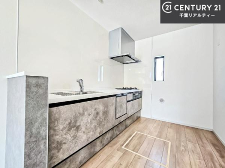 �L�b�`�� ���[�X�y�[�X���L�x�ŁA�����X�y�[�X���X�b�L���ƕЕt���Ђ�`�����p�ł��܂��I
���K�ɍ�Ƃ��ł��܂��I�����̗���������܂��I