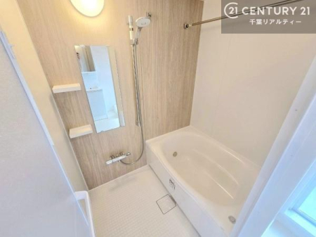 ���� 1���̔�����������Ɩ����Ă���闁���ł��B
�������̑f�G�ȃ����N�[�[�V�����ꏊ�ł��I