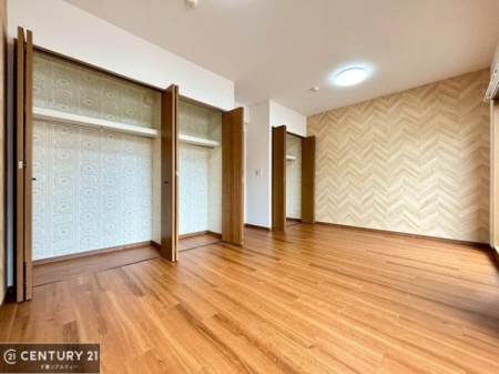�q������ ���[�X�y�[�X�����Ă��܂��I�������X�b�L�����ڂ��鎖���ł��܂��ˁB
�Ƌ��I�΂Ȃ��V���v���ȃf�U�C���ׁ̈A�Ƌ��I�΂����C�ɓ���̋�ԍ�肪�ł������ł��ˁB