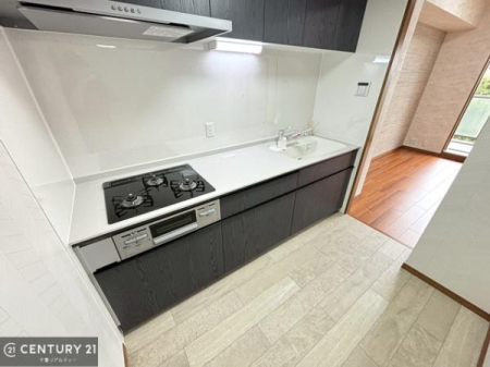 �L�b�`�� �Ǖt���L�b�`���Ȃ�ł͂̌����I�ȓ����ƁA��Ƃ肠���Ƒ��������@�\�I�ȃL�b�`���X�y�[�X�B�����̂����������K�ɂ͂��ǂ�܂��B