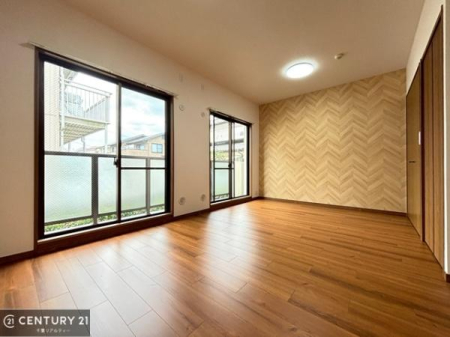 �Q�� �o���R�j�[�ɖʂ��Ă���m���ł��B���邭�����肪����A���C����������ł��܂��I���N���āA�O�ɏo�Ĕw�L�т����[�ċz�����ǂ������}������邱�Ƃ��ł��܂��B