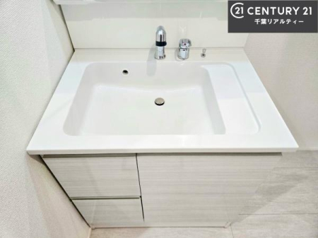 ���ʑ�E���ʏ� �[�����ʑ�{�E���́A�������˂ɂ����̂ł�����ꂪ�y�X�I���������ۂĂ܂��I
�L���C�Ȑ��ʏ��Ŏ��������̃��`�x�[�V�������オ��܂��ˁI