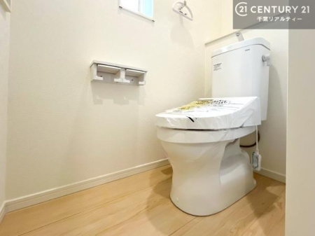 �g�C�� �������֍��ɂ��A�~��͕֍����g�����ł���̂ŗ₽���֍��ɍ��炸�ɍςފ������d�l�ł��I�i���d�l�j