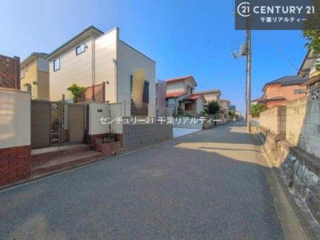 �O�ʓ��H�܂ތ��n�ʐ^ ���ӊ���A���q�l�̂���]�ɍ������������ꏏ�ɂ��ē���v���܂��B�Z��[���A�h�o�C�U�[�ɂ�邲���k������܂��B���Ђ͂��₢���킹�ɑ��Ή����܂��I���҂������܂���I