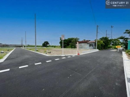 �O�ʓ��H�܂ތ��n�ʐ^ ���ӊ���A���q�l�̂���]�ɍ������������ꏏ�ɂ��ē���v���܂��B�Z��[���A�h�o�C�U�[�ɂ�邲���k������܂��B���Ђ͂��₢���킹�ɑ��Ή����܂��I���҂������܂���I