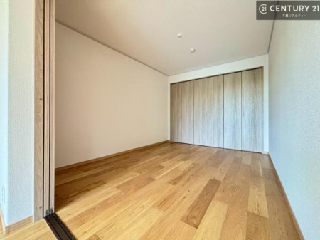 �m�� ���[���[�����Ă��邩�炱���A�������͂����L�X�B�|����Еt�������N�ɂȂ�A���S�n�̗ǂ���炵�������܂��B