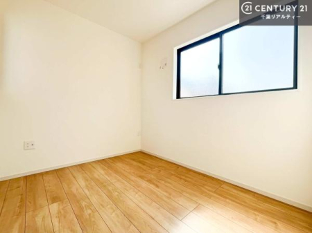 �q������ �|���o�������Ȃ��������́A���q�l�̂������Ƃ��Ă����S�ł��I
���[�X�y�[�X���[�����Ă���̂ŎU�炩�������������T�b�ƕЕt�����܂��I