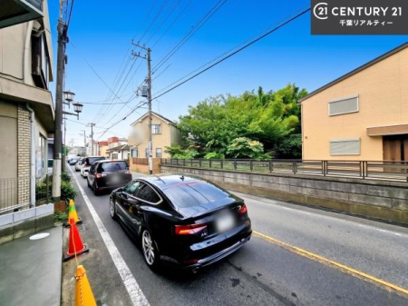 �O�ʓ��H�܂ތ��n�ʐ^ ���ӊ���A���q�l�̂���]�ɍ������������ꏏ�ɂ��ē���v���܂��B�Z��[���A�h�o�C�U�[�ɂ�邲���k������܂��B���Ђ͂��₢���킹�ɑ��Ή����܂��I���҂������܂���I