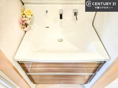 ���ʑ�E���ʏ� �[�����ʑ�{�E���́A�������˂ɂ����̂ł�����ꂪ�y�X�I���������ۂĂ܂��I
�L���C�Ȑ��ʏ��Ŏ��������̃��`�x�[�V�������オ��܂��ˁI