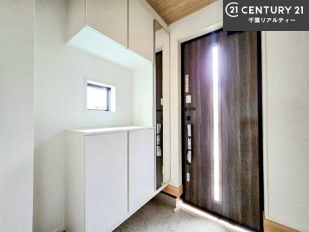 ���� ���ċA���Ă��Ă��A�������܁I�����������Ȃ�A�D�����}������Ă�����ԂɂȂ��Ă��܂��B
���邭��������錺�ւł��I