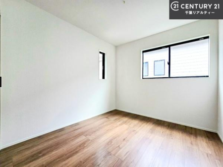 �q������ �|���o�������Ȃ��������́A���q�l�̂������Ƃ��Ă����S�ł��I
���[�X�y�[�X���[�����Ă���̂ŎU�炩�������������T�b�ƕЕt�����܂��I