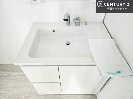 ���ʑ�E���ʏ� �[�����ʑ�{�E���́A�������˂ɂ����̂ł�����ꂪ�y�X�I���������ۂĂ܂��I
�L���C�Ȑ��ʏ��Ŏ��������̃��`�x�[�V�������オ��܂��ˁI