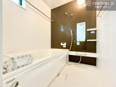 ���� �������������l�̕��͋C�̃o�X���[���́A�����o�Ă��ăo�X�^�C�����[���I
���d���撣���Ă��邲�J���ɂ��D�݂̓����̓����܂����āA�y����ł݂Ă͂������ł��傤���H