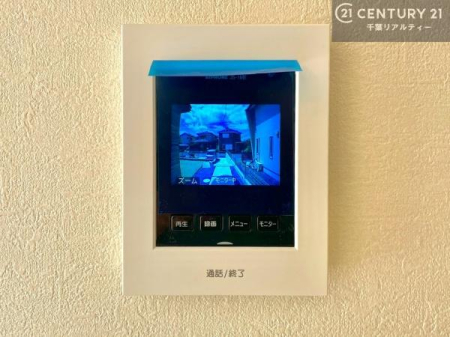 ���̑� TV���j�^�[�t�C���^�[�t�H���������B���K�҂̊���m�F���Ă���Ή��ł��邽�߁A�h�Ɩʂɂ��z�����ꂽ���S�̐ݔ��ł��B