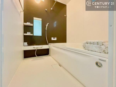 ���� �������������l�̕��͋C�̃o�X���[���́A�����o�Ă��ăo�X�^�C�����[���I
���d���撣���Ă��邲�J���ɂ��D�݂̓����̓����܂����āA�y����ł݂Ă͂������ł��傤���H