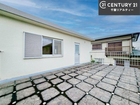�o���R�j�[ �z������̗ǂ��o���R�j�[�ŁA�����󕨂��悭���������ł��ˁI
���V�C�̗ǂ����ɂ̓o���R�j�[�֏o�ă��t���b�V������̂��C�����悳�����ł��B