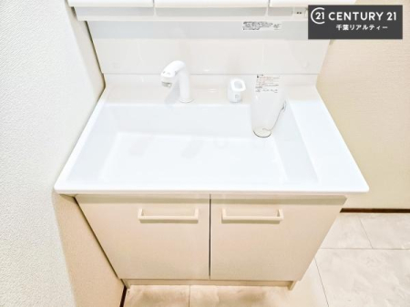 ���ʑ�E���ʏ� �[�����ʑ�{�E���́A�������˂ɂ����̂ł�����ꂪ�y�X�I���������ۂĂ܂��I
�L���C�Ȑ��ʏ��Ŏ��������̃��`�x�[�V�������オ��܂��ˁI