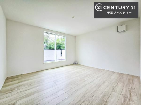 �Q�� �o���R�j�[�ɖʂ��Ă���m���ł��B���邭�����肪����A���C����������ł��܂��I���N���āA�O�ɏo�Ĕw�L�т����[�ċz�����ǂ������}������邱�Ƃ��ł��܂��B