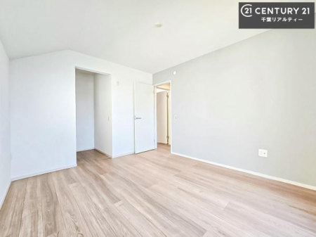 �q������ ���[�͂̂���m���ł��B����������������L�X�Ǝg���ċC�������ǂ��ł��I
�L���C�Ȗ��邢�������ŉ߂����̂́A�X�ɂ̂�т�������ł��܂��ˁI
