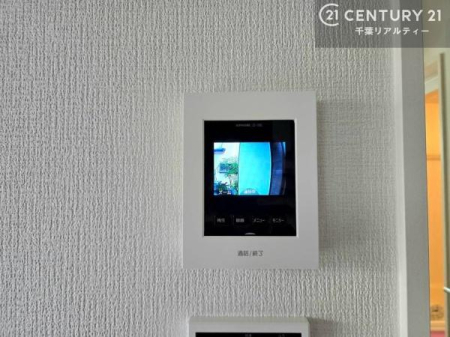���̑� TV���j�^�[�t�C���^�[�t�H���������B���K�҂̊���m�F���Ă���Ή��ł��邽�߁A�h�Ɩʂɂ��z�����ꂽ���S�̐ݔ��ł��B