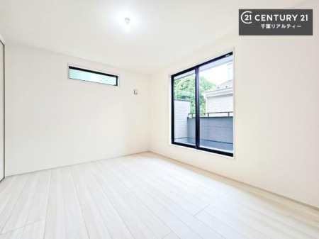 �Q�� �o���R�j�[�ɖʂ��Ă���m���ł��B���邭�����肪����A���C����������ł��܂��I���N���āA�O�ɏo�Ĕw�L�т����[�ċz�����ǂ������}������邱�Ƃ��ł��܂��B