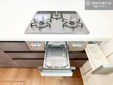 �L�b�`�� �y���n�̔���J�Ò��z�R�����͎O������̂ł������̓����i�s���ł��܂��B
�������O�����t���ł��B�����X�y�[�X���L�X���Ă���׍�Ƃ����₷���I�g�����肪�ǂ��V�X�e���L�b�`���ł��I