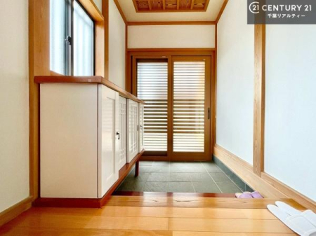 ���� ���ċA���Ă��Ă��A�������܁I�����������Ȃ�A�D�����}������Ă�����ԂɂȂ��Ă��܂��B
���邭��������錺�ւł��I