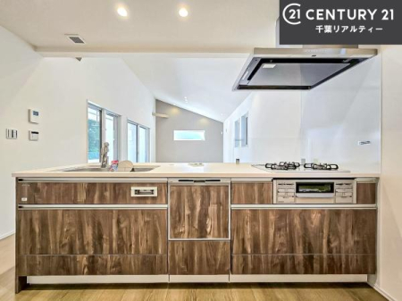 �L�b�`�� ���[�X�y�[�X���L�x�ŁA�����X�y�[�X���X�b�L���ƕЕt���Ђ�`�����p�ł��܂��I
���K�ɍ�Ƃ��ł��܂��I�����̗���������܂��I