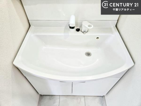 ���ʑ�E���ʏ� �[�����ʑ�{�E���́A�������˂ɂ����̂ł�����ꂪ�y�X�I���������ۂĂ܂��I
�L���C�Ȑ��ʏ��Ŏ��������̃��`�x�[�V�������オ��܂��ˁI