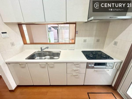 �L�b�`�� ���[�X�y�[�X���L�x�ŁA�����X�y�[�X���X�b�L���ƕЕt���Ђ�`�����p�ł��܂��I
���K�ɍ�Ƃ��ł��A�Ǝ��̌����A�b�v�I�����̗���������܂��I