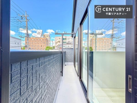 �o���R�j�[ �z������ǍD�ȃo���R�j�[�ł��I���ꂽ���ɂ͐�������n����J���I�Ȏ��Ԃ��y���߂܂��B