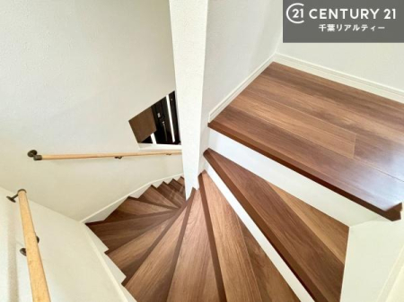 ���̑����� �K�i�͖��邭�萠������Ă��܂��I���q�l�₲�N�z�̕������S���Ă����p�����܂��ˁI