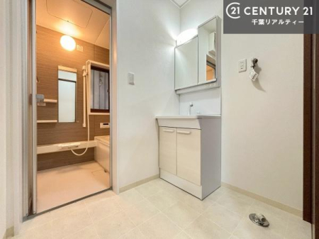 ���ʑ�E���ʏ� �g�Ȃ�𐮂�����ʏ��́A���������厖�ł��I������̐������̂��镵�͋C�����o�I�C�����悭���g�����������܂��B