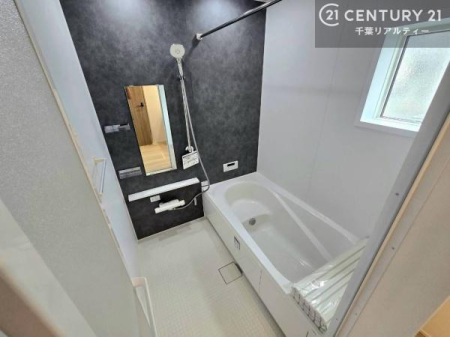 ���� �������������l�̕��͋C�̃o�X���[���́A�����o�Ă��ăo�X�^�C�����[���I
���d���撣���Ă��邲�J���ɂ��D�݂̓����̓����܂����āA�y����ł݂Ă͂������ł��傤���H