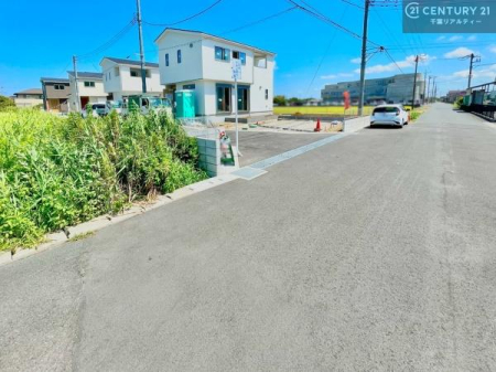 �O�ʓ��H�܂ތ��n�ʐ^ ���ӊ���A���q�l�̂���]�ɍ������������ꏏ�ɂ��ē���v���܂��B�Z��[���A�h�o�C�U�[�ɂ�邲���k������܂��B���Ђ͂��₢���킹�ɑ��Ή����܂��I���҂������܂���I