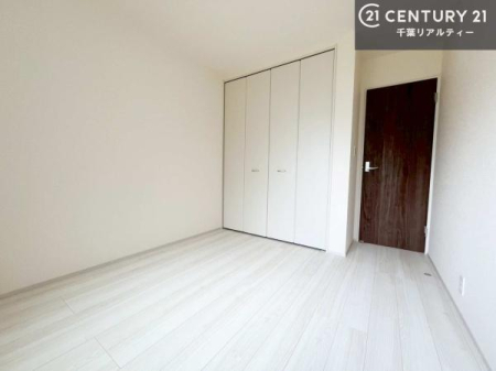 �q������ ���[�X�y�[�X�����Ă��܂��I�������X�b�L�����ڂ��鎖���ł��܂��ˁB
�Ƌ��I�΂Ȃ��V���v���ȃf�U�C���ׁ̈A�Ƌ��I�΂����C�ɓ���̋�ԍ�肪�ł������ł��ˁB