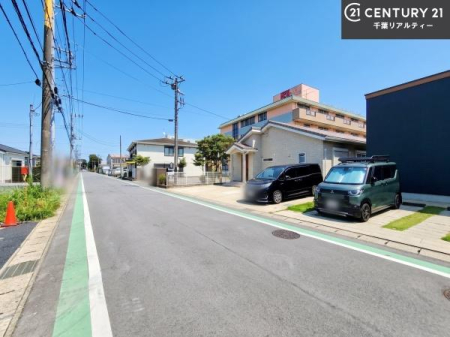 �O�ʓ��H�܂ތ��n�ʐ^ �u���̕����C�ɂȂ�I�v�u�������Ăǂ�ȏ��H�v�u�����Əڂ����m�肽���I�v�Ǝv������A���C�y�ɂ����k���������B