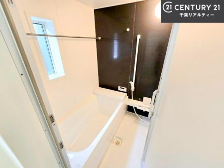 ���� �������������l�̕��͋C�̃o�X���[���́A�����o�Ă��ăo�X�^�C�����[���I
���d���撣���Ă��邲�J���ɂ��D�݂̓����̓����܂����āA�y����ł݂Ă͂������ł��傤���H
